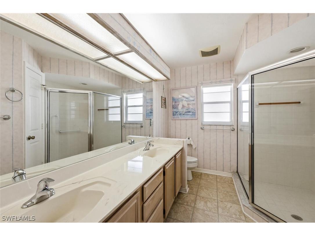 217 Marseille Drive Naples FL 34112 226009403 image16