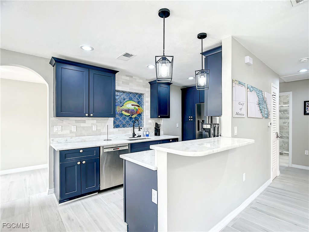 217 Miramar Street Fort Myers Beach FL 33931 2025012799 image12