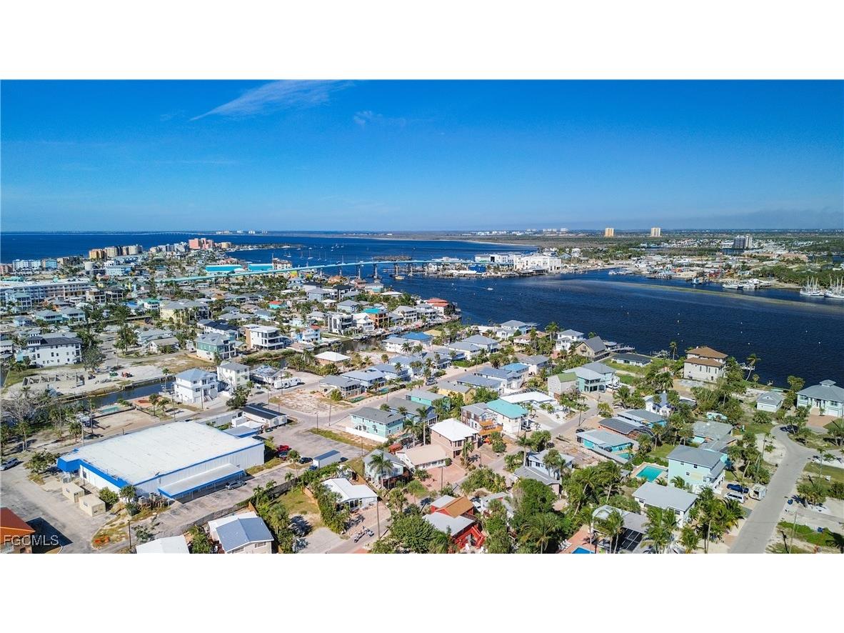 217 Miramar Street Fort Myers Beach FL 33931 2025012799 image50