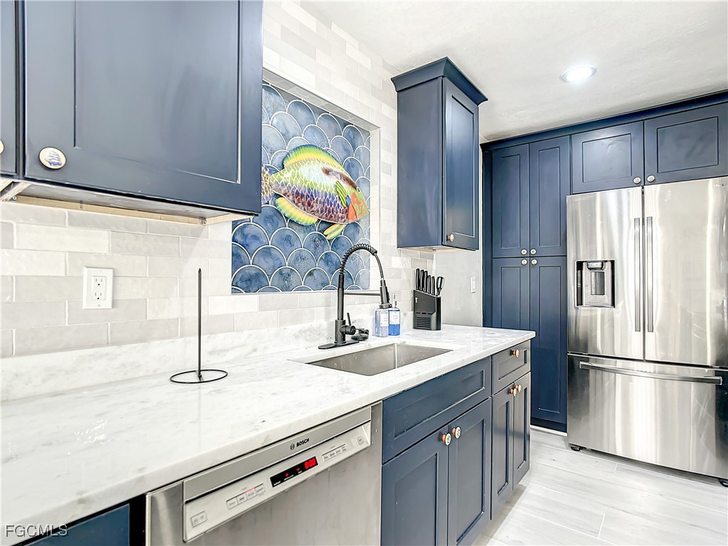 217 Miramar Street Fort Myers Beach FL 33931 2025012799 image7