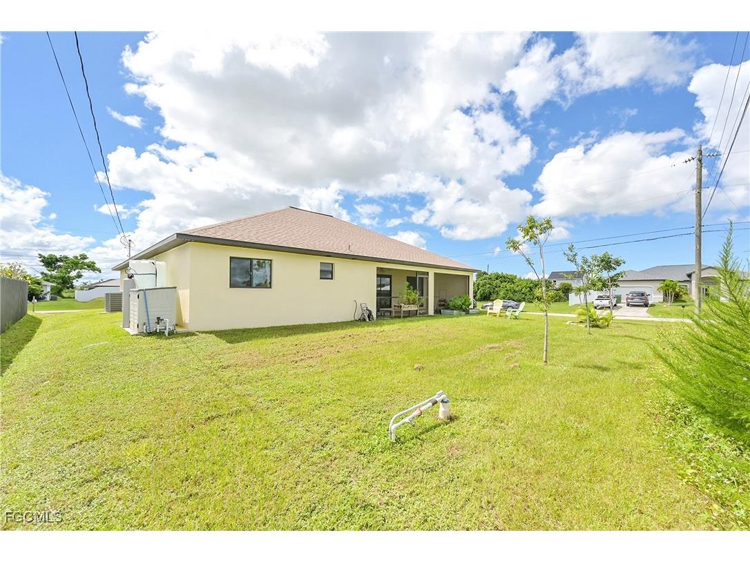 217 NE 20th Terrace Cape Coral FL 33909 2025012764 image21
