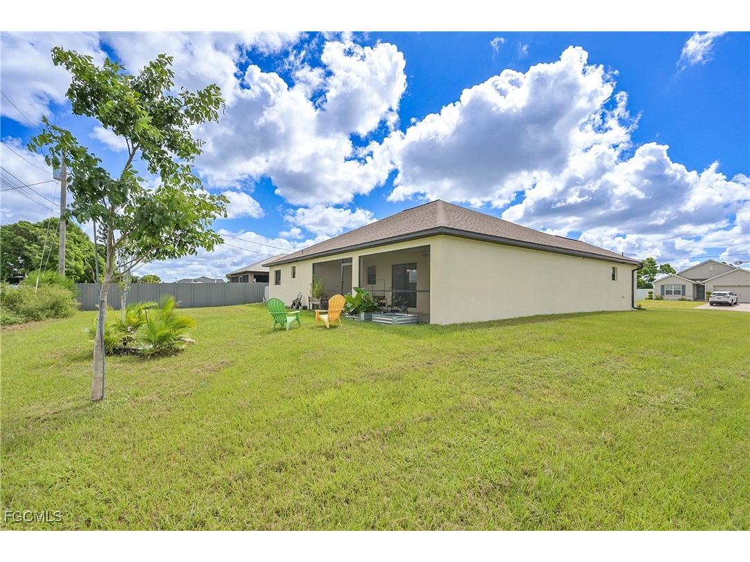 217 NE 20th Terrace Cape Coral FL 33909 2025012764 image22