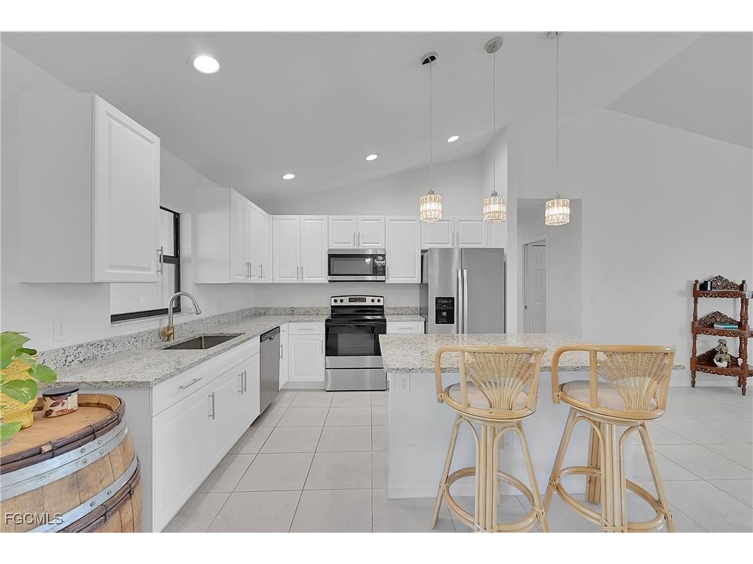 217 NE 20th Terrace Cape Coral FL 33909 2025012764 image7