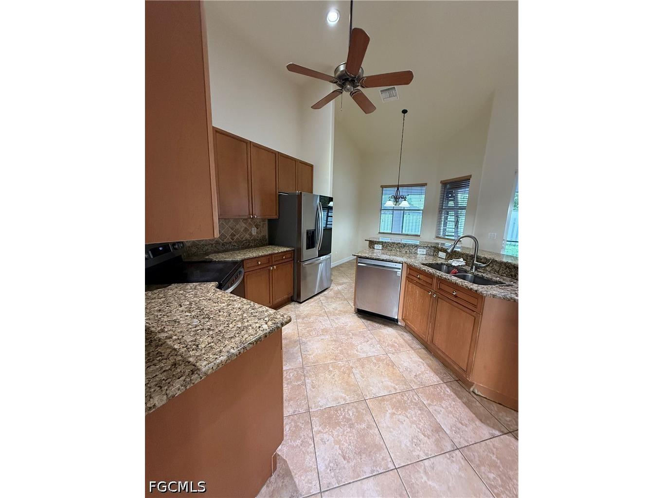 217 NE 21st Place Cape Coral FL 33909 2026023798 image17