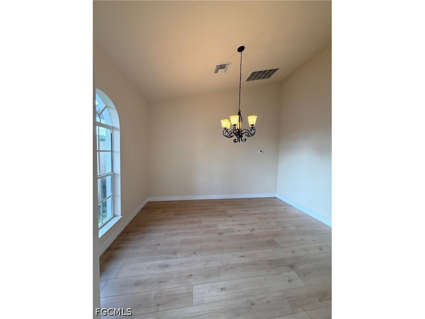 217 NE 21st Place Cape Coral FL 33909 2026023798 image18