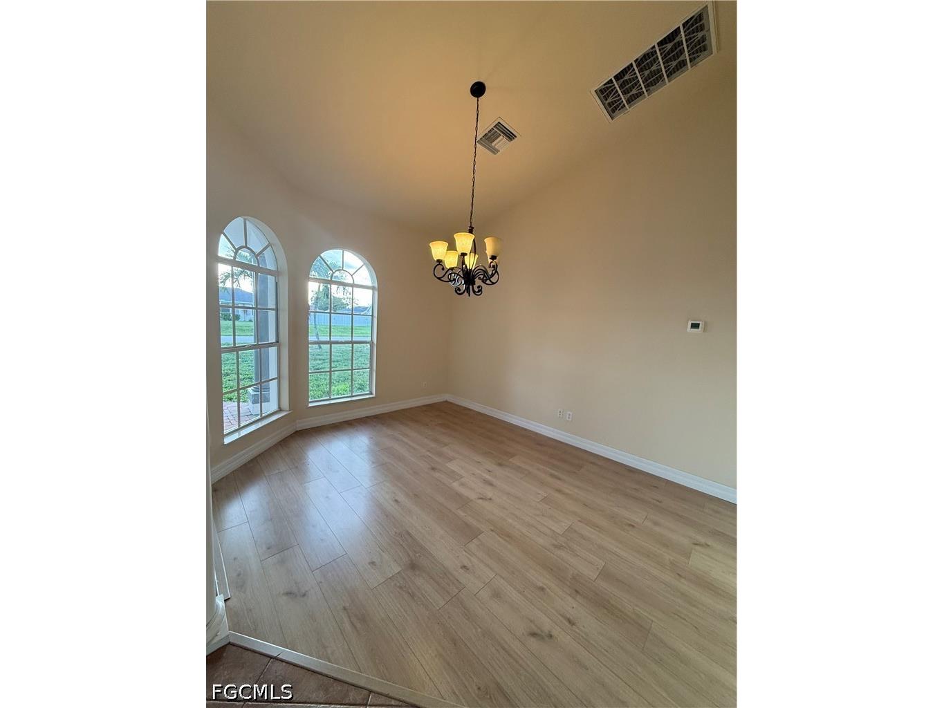 217 NE 21st Place Cape Coral FL 33909 2026023798 image19