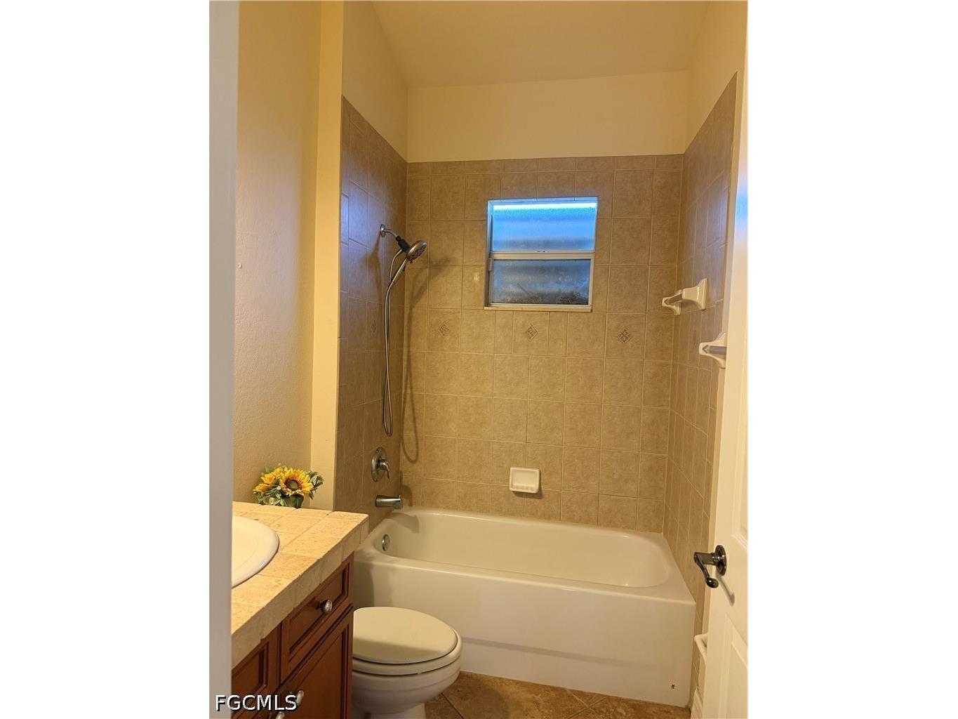 217 NE 21st Place Cape Coral FL 33909 2026023798 image29
