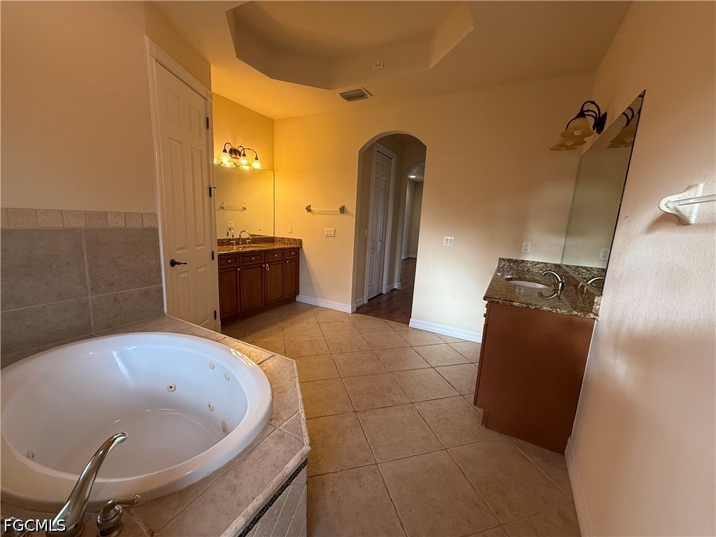 217 NE 21st Place Cape Coral FL 33909 2026023798 image8