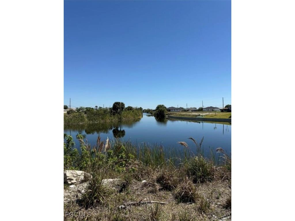 217 NW 19th Place Cape Coral FL 33993 2026005616 image1