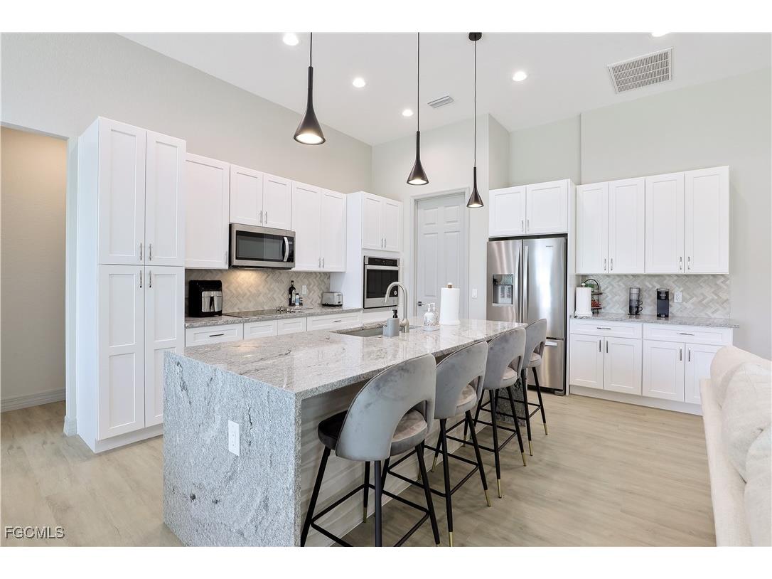 217 NW 36th Avenue Cape Coral FL 33993 2025011450 image10