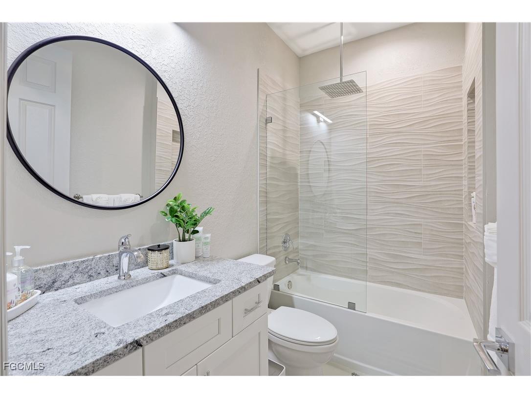 217 NW 36th Avenue Cape Coral FL 33993 2025011450 image16