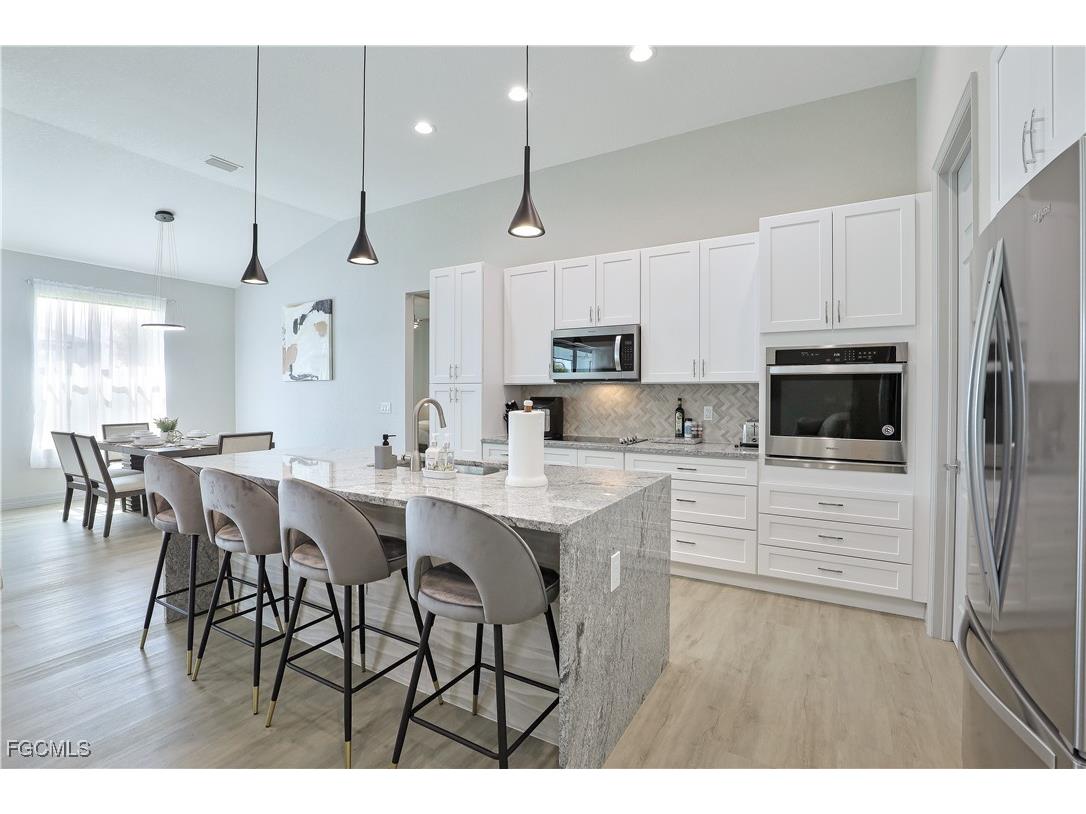 217 NW 36th Avenue Cape Coral FL 33993 2025011450 image7