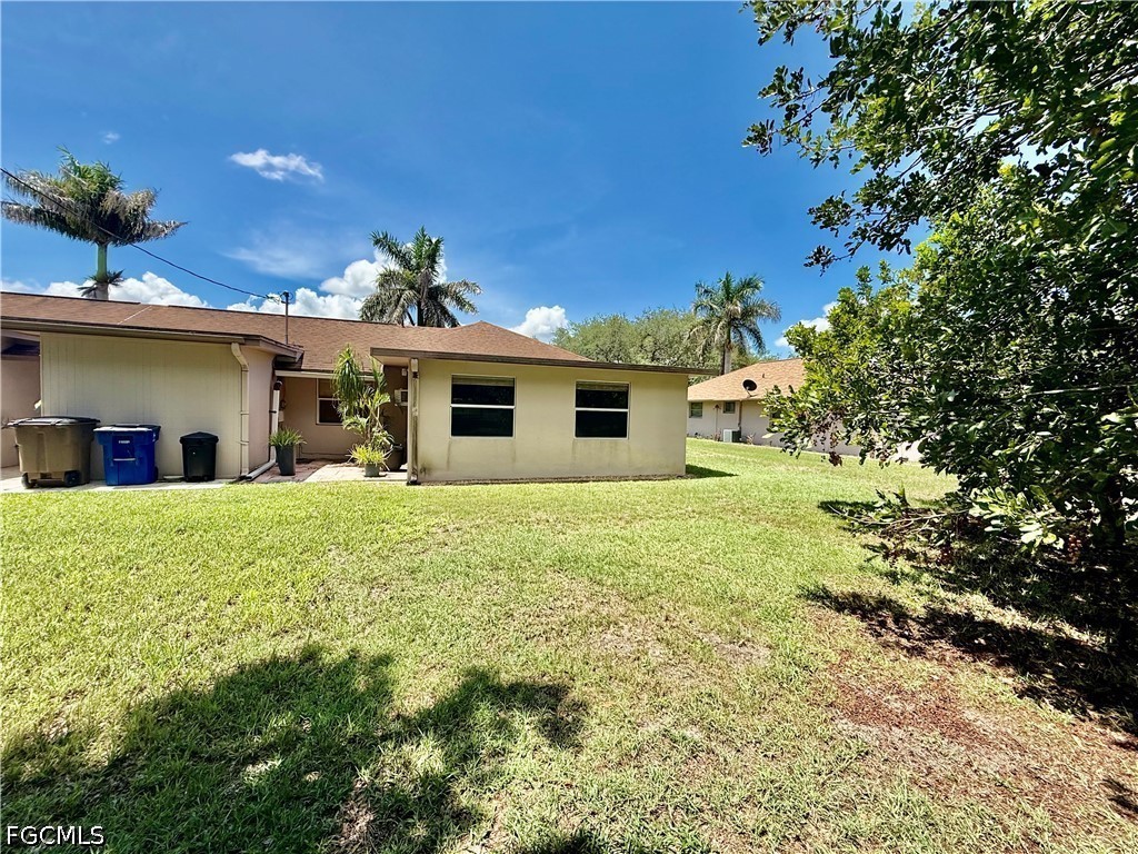 217 Oaklawn Court Lehigh Acres FL 33936 2026026312 image8