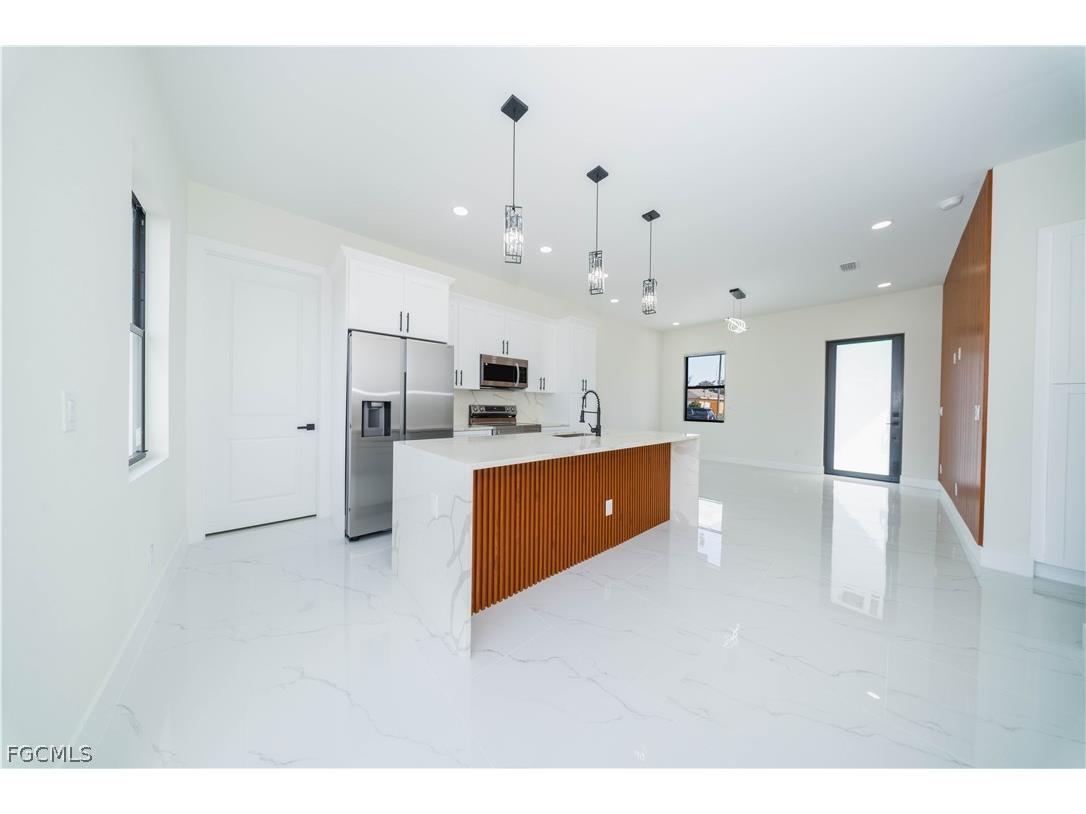 217 Pembroke Street Lehigh Acres FL 33974 2026009373 image9