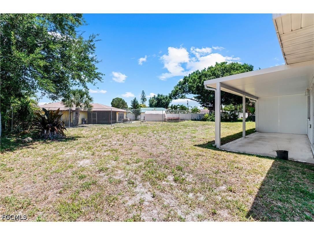 215-217 SE 24th Avenue Cape Coral FL 33990 2026019158 image16