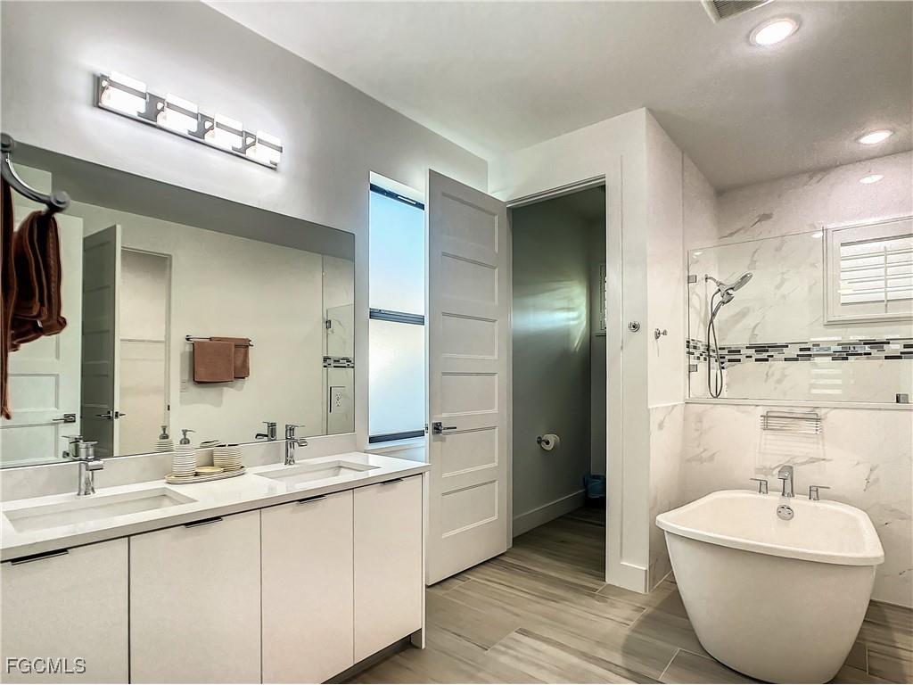 217 SW 21st Street Cape Coral FL 33991 2025010584 image29