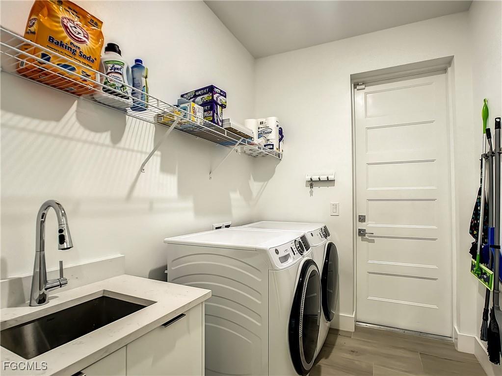 217 SW 21st Street Cape Coral FL 33991 2025010584 image33