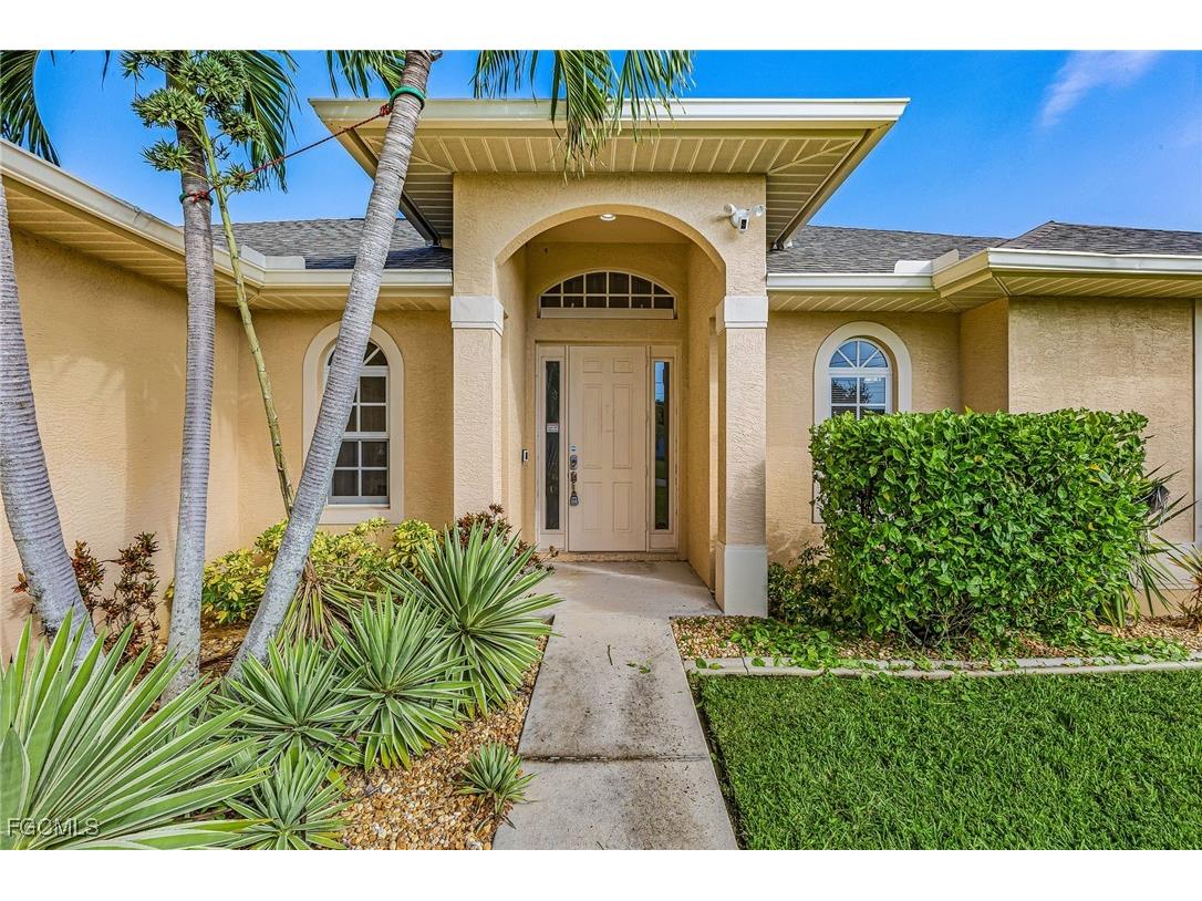 217 SW 43rd Terrace Cape Coral FL 33914 2025017110 image13