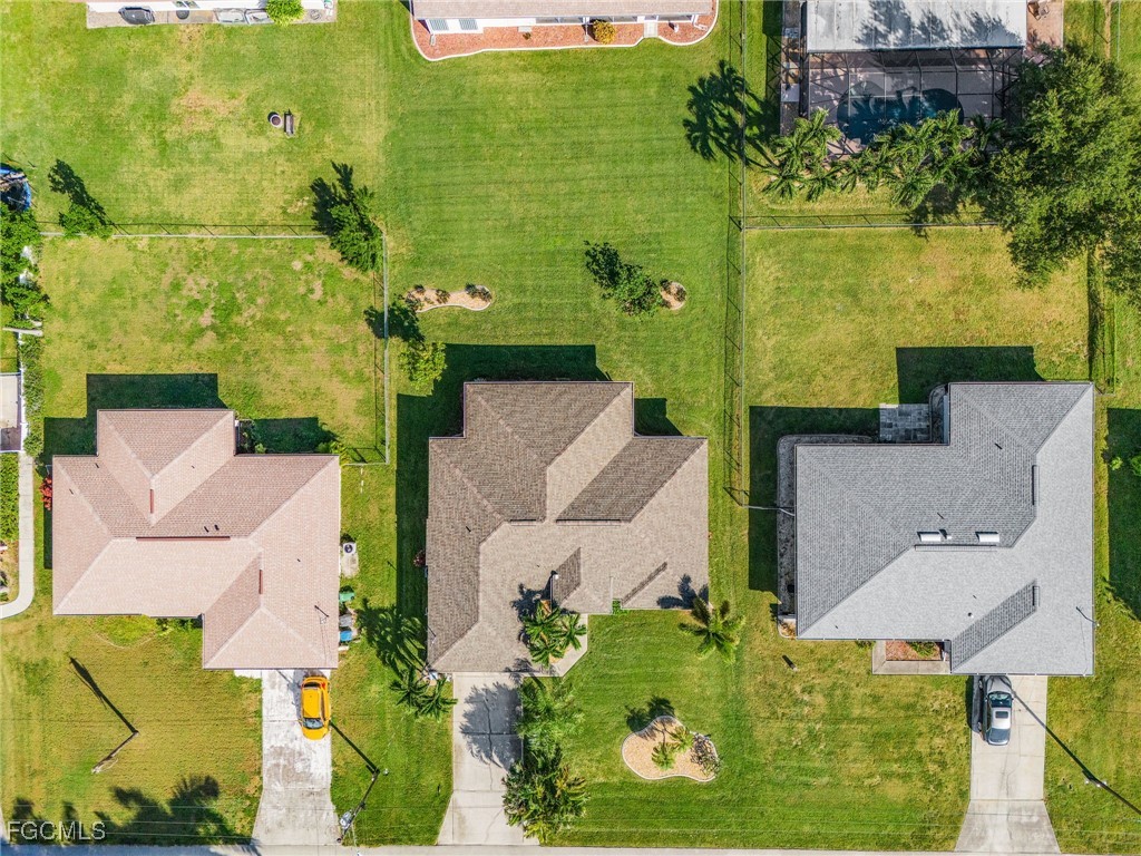 217 SW 43rd Terrace Cape Coral FL 33914 2025017110 image20