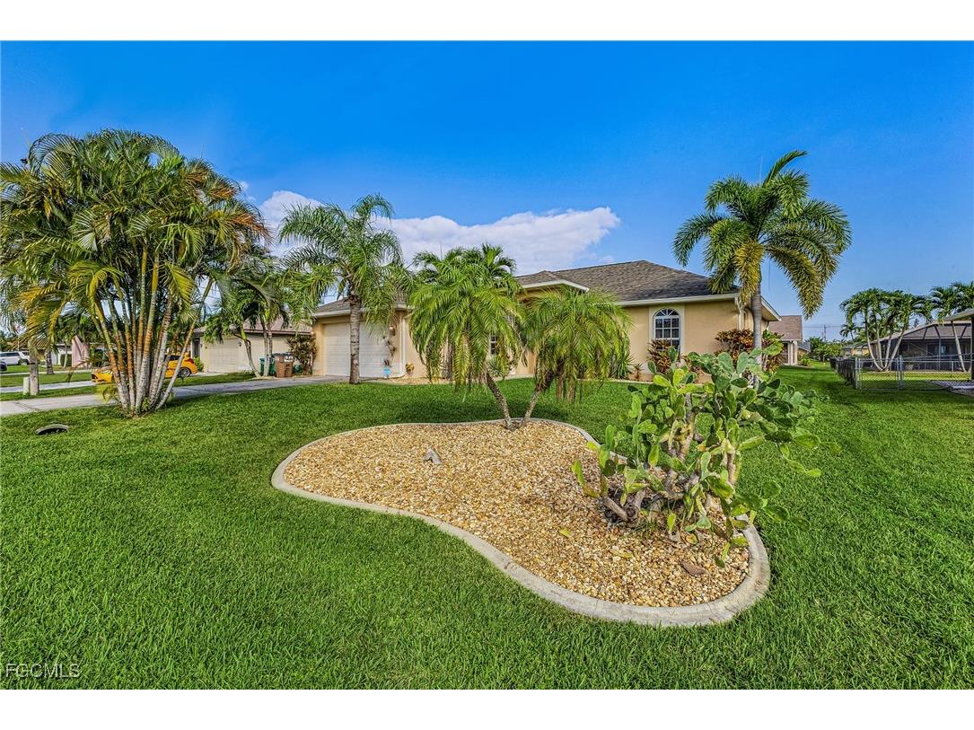 217 SW 43rd Terrace Cape Coral FL 33914 2025017110 image24