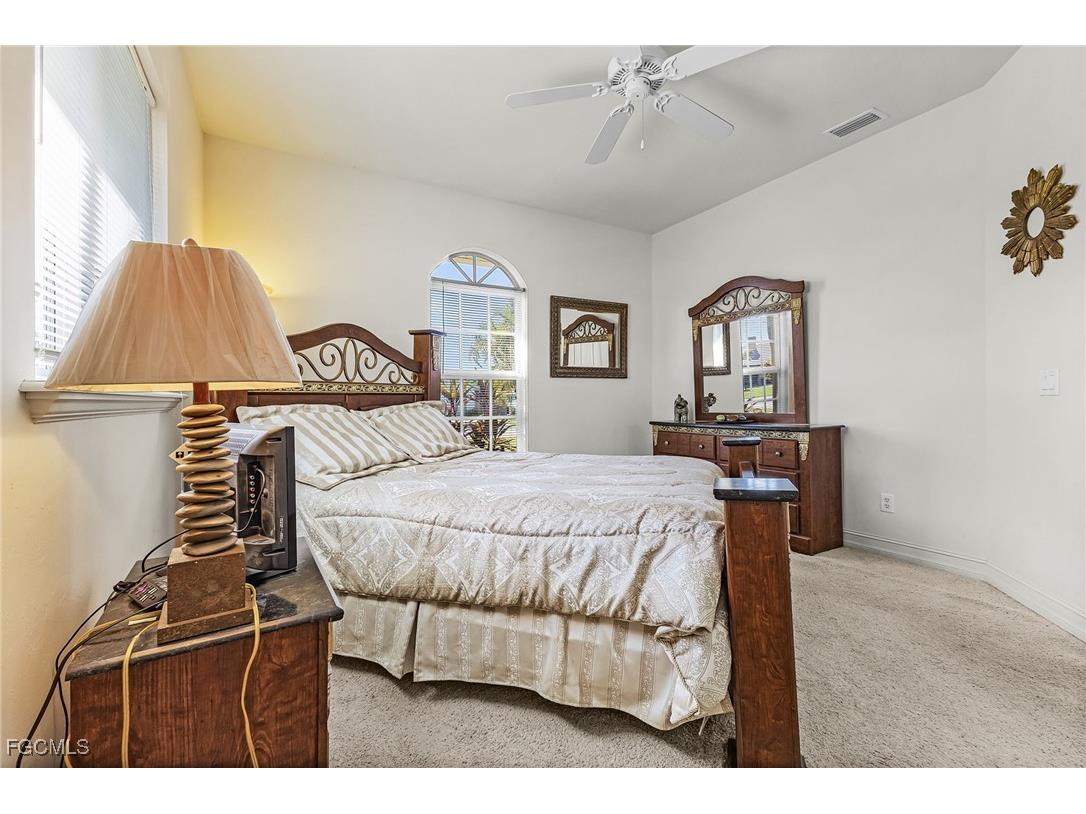 217 SW 43rd Terrace Cape Coral FL 33914 2025017110 image8