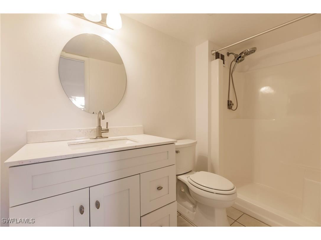 217 Yorkshire Court #2 Naples FL 34112 225062476 image19