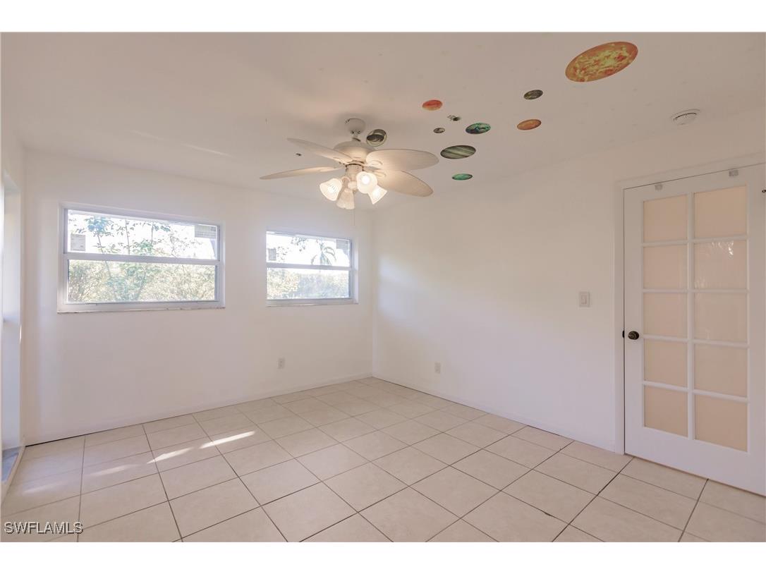 217 Yorkshire Court #2 Naples FL 34112 225062476 image23