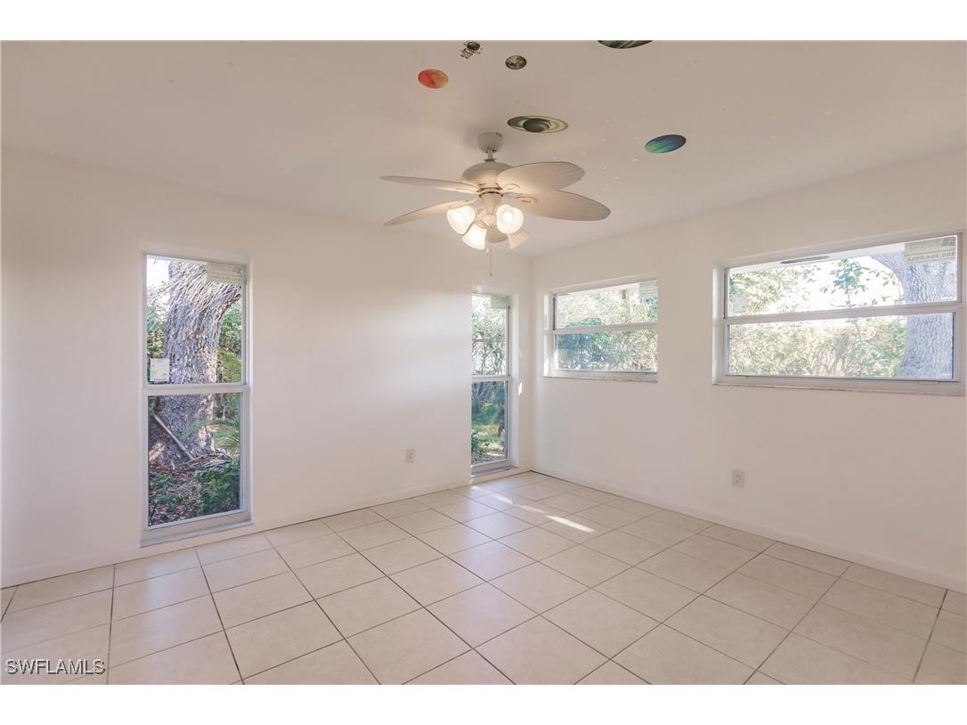 217 Yorkshire Court #2 Naples FL 34112 225062476 image25