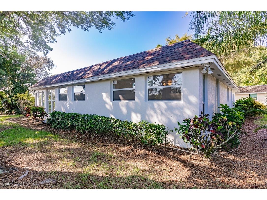 217 Yorkshire Court #2 Naples FL 34112 225062476 image32