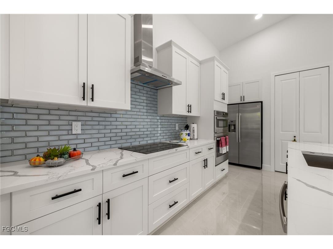 2170 Barbados Avenue Fort Myers FL 33905 2025019516 image17