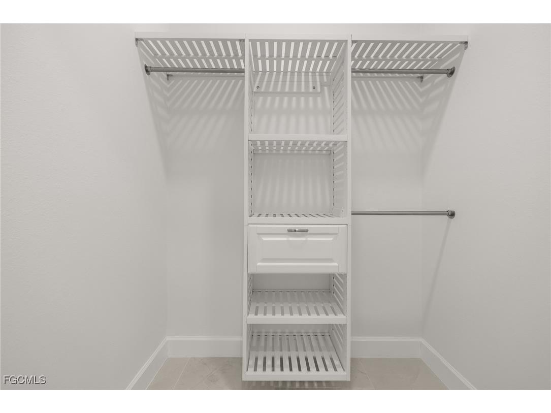 2170 Barbados Avenue Fort Myers FL 33905 2025019516 image25