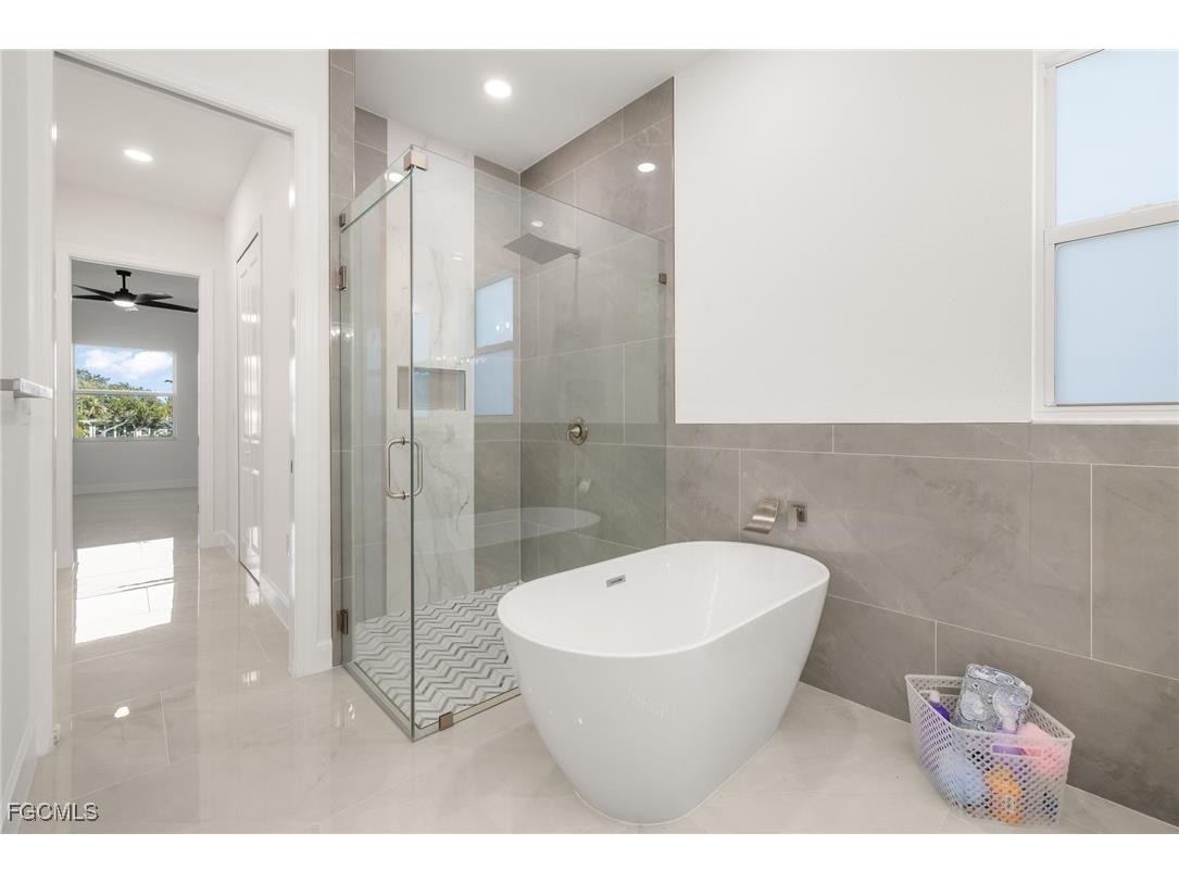 2170 Barbados Avenue Fort Myers FL 33905 2025019516 image30