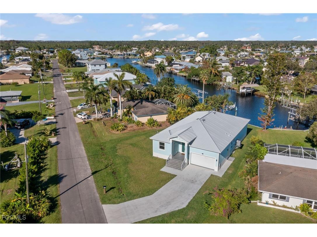 2170 Barbados Avenue Fort Myers FL 33905 2025019516 image40