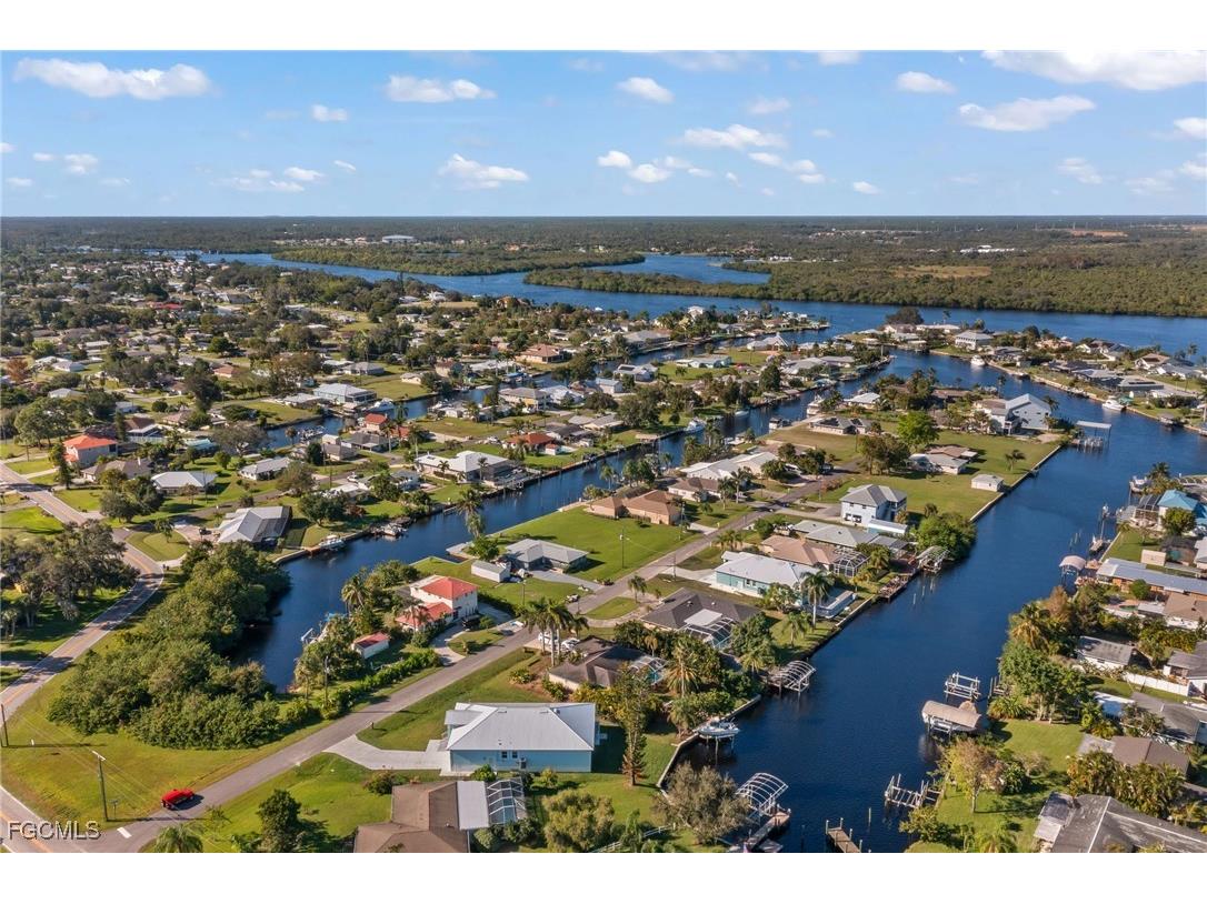 2170 Barbados Avenue Fort Myers FL 33905 2025019516 image45