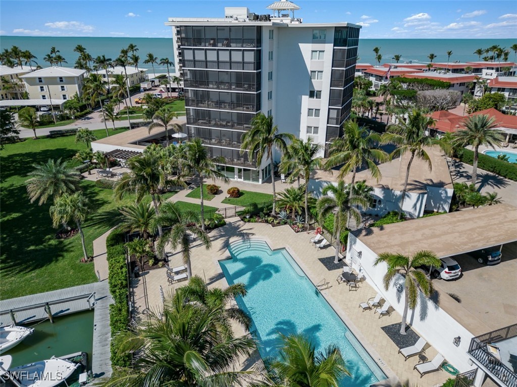 2170 Gulf Shore Boulevard N #23W Naples FL 34102 225065686 image1