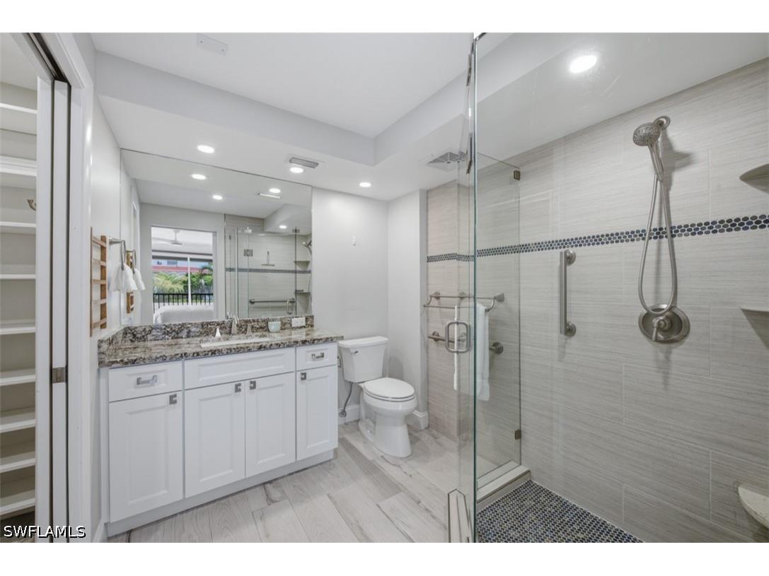 2170 Gulf Shore Boulevard N #24W Naples FL 34102 226023234 image11