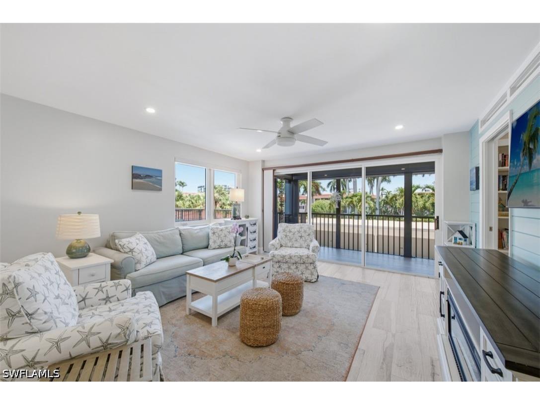 2170 Gulf Shore Boulevard N #24W Naples FL 34102 226023234 image4