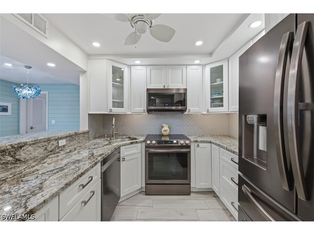 2170 Gulf Shore Boulevard N #24W Naples FL 34102 226023234 image8
