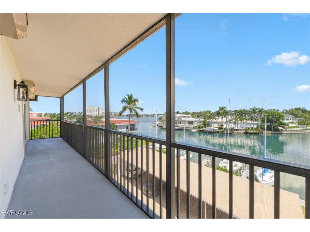 2170 Gulf Shore Boulevard N #44E Naples FL 34102 225069859 image17