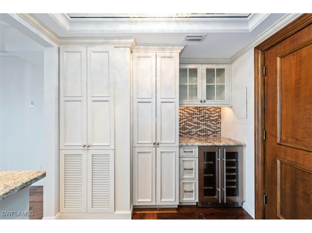 2170 Gulf Shore Boulevard N #44E Naples FL 34102 225069859 image5