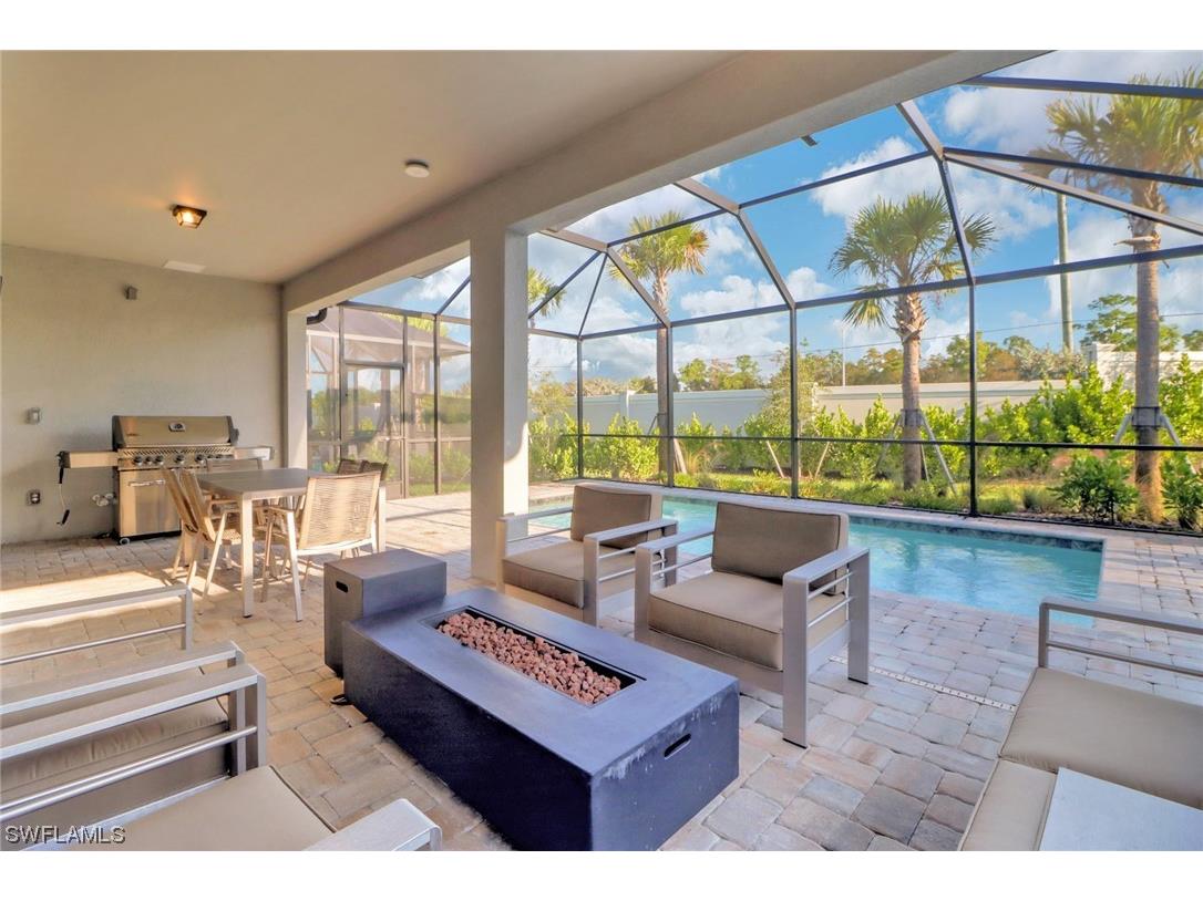 2170 Yellowfin Circle Naples FL 34114 223079554 image1