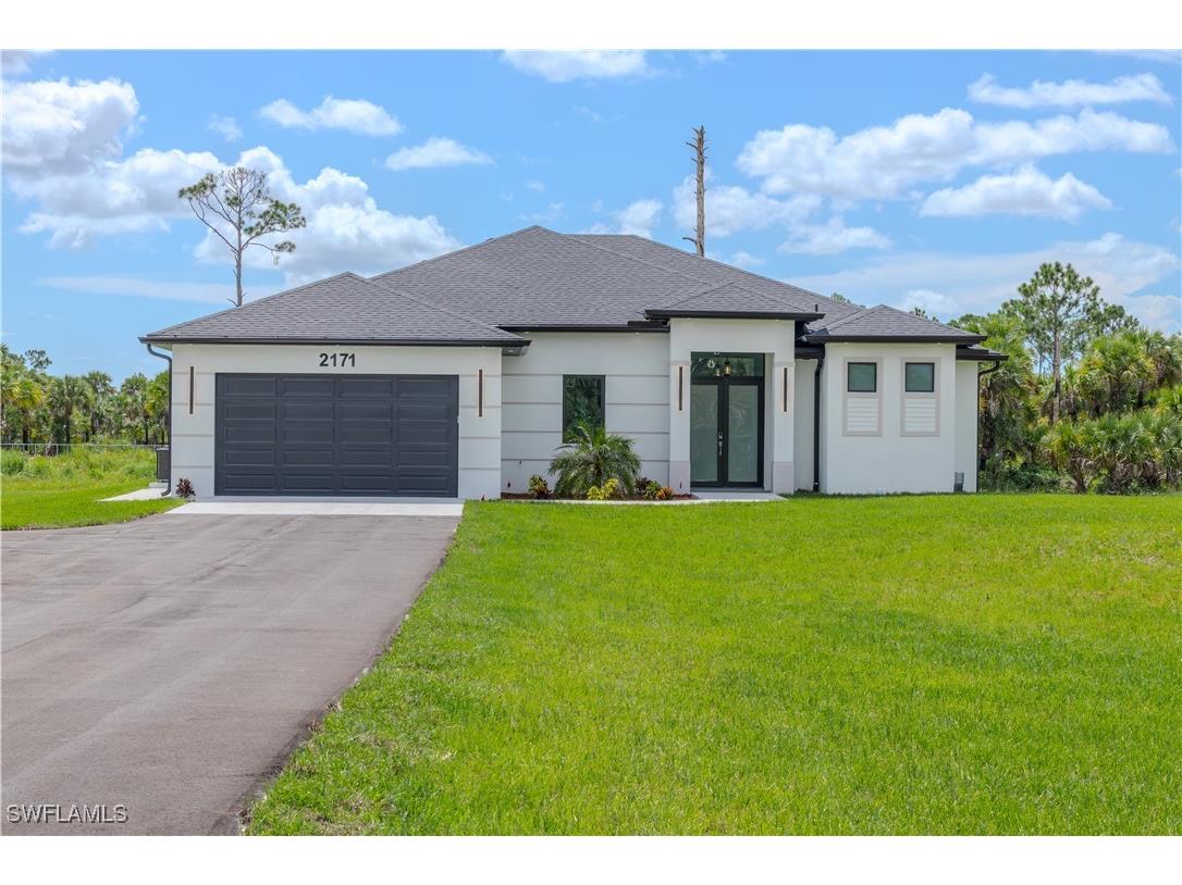 2171 Everglades Boulevard S Naples FL 34117 225066860 image1