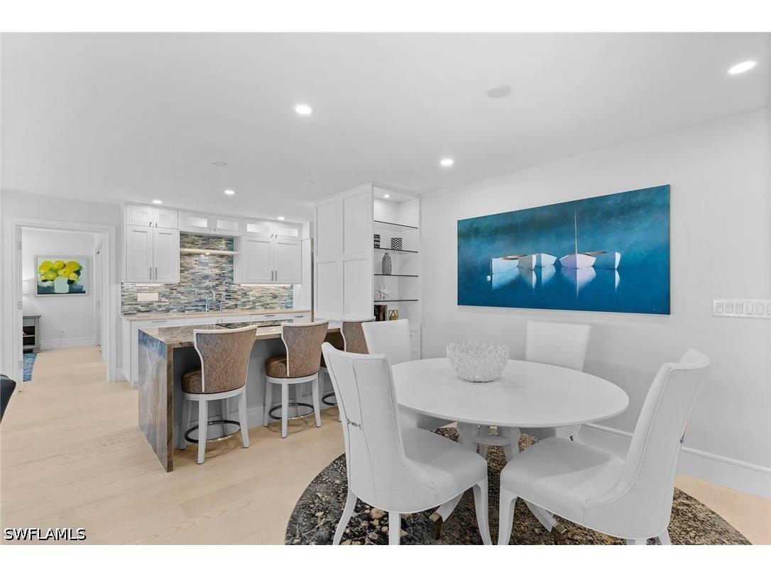 2171 Gulf Shore Boulevard N #603 Naples FL 34102 226013228 image11