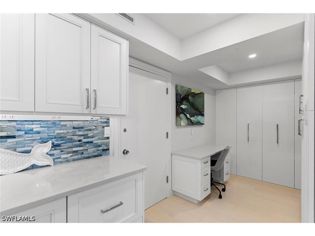 2171 Gulf Shore Boulevard N #603 Naples FL 34102 226013228 image15