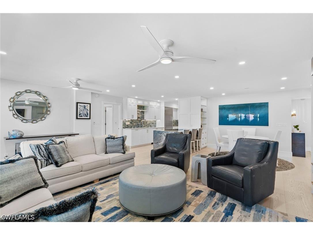 2171 Gulf Shore Boulevard N #603 Naples FL 34102 226013228 image7