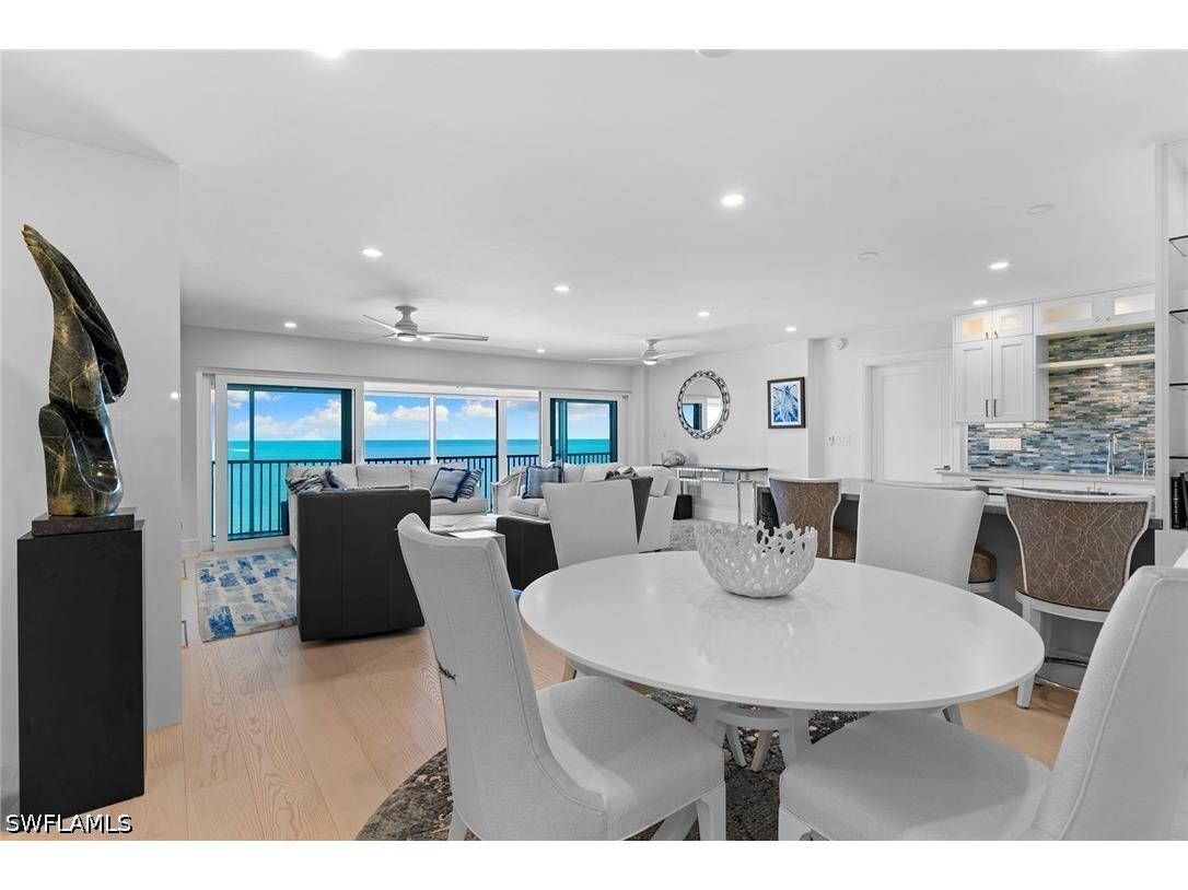 2171 Gulf Shore Boulevard N #603 Naples FL 34102 226013228 image8