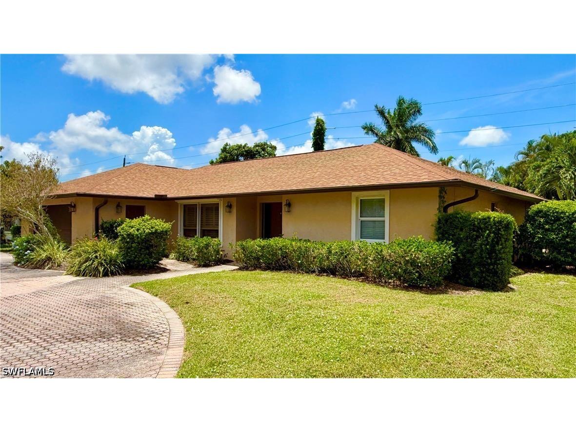 2171 Kings Lake Boulevard Naples FL 34112 226025838 image1