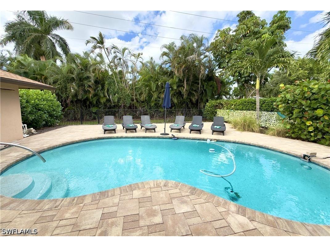 2171 Kings Lake Boulevard Naples FL 34112 226025838 image4