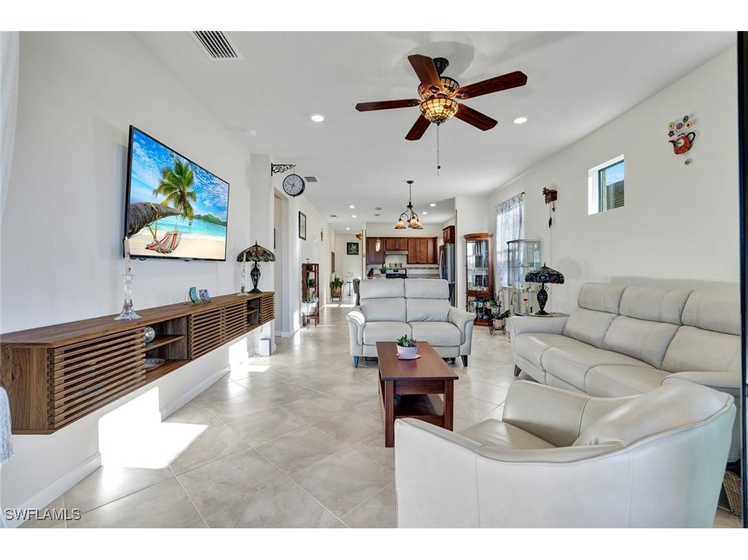2171 Yellowfin Circle Naples FL 34114 225085139 image10