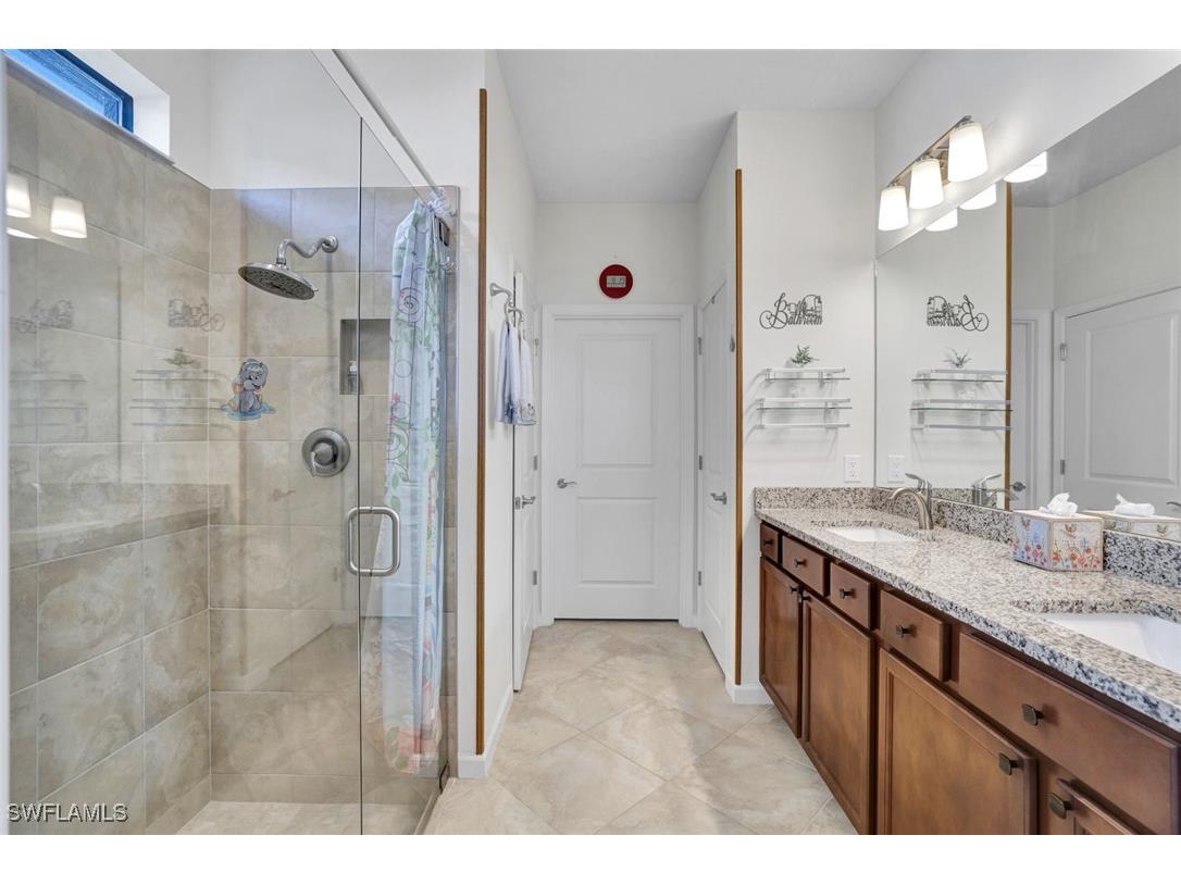 2171 Yellowfin Circle Naples FL 34114 225085139 image14
